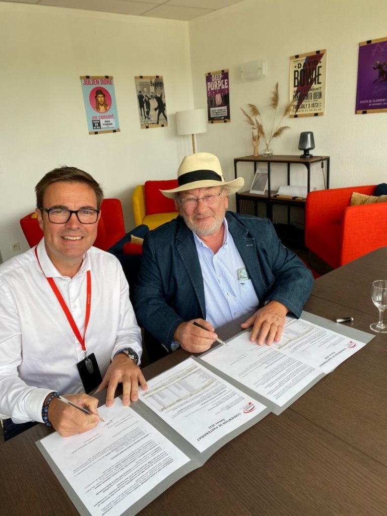 Un trait d’union de générosité : Signature du partenariat avec le Zenith d'Auvergne