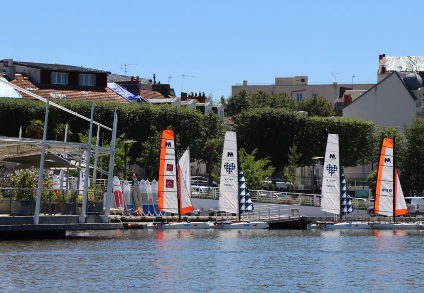photo d'une activité voile du Club Nautique de l'Allier