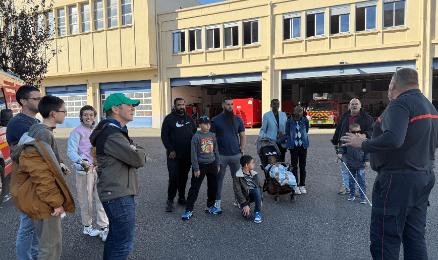 extérieur caserne sapeurs-pompiers du Puy-de-Dôme